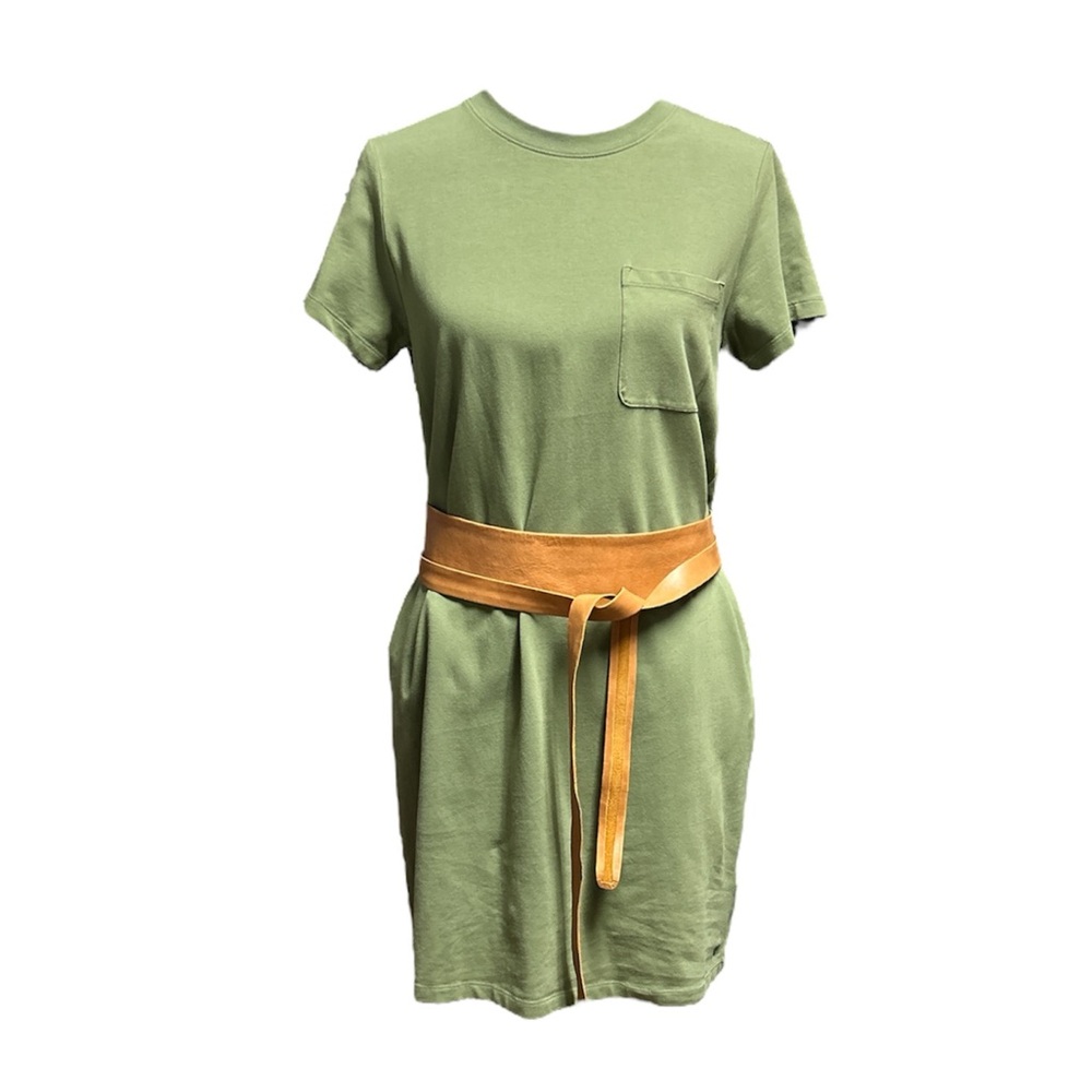 BR t-shirt dress